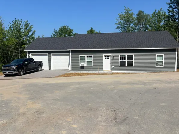 12 Car-Ty Court, Lewiston, ME 04240
