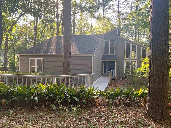 3rd image of 3513 Willow Springs Ln