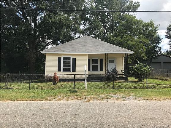 2nd image of 510 Pear St