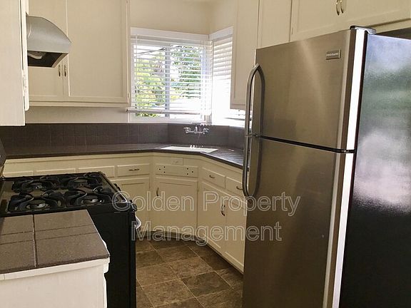 4th image of 4524-5 Georgia St