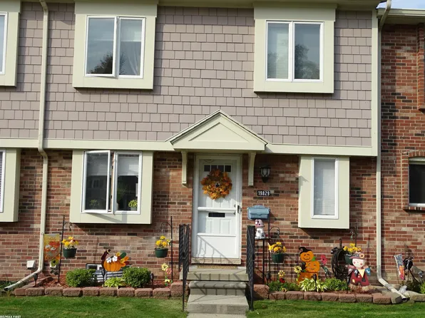 19829 N Great Oaks, Clinton Township, MI 48036