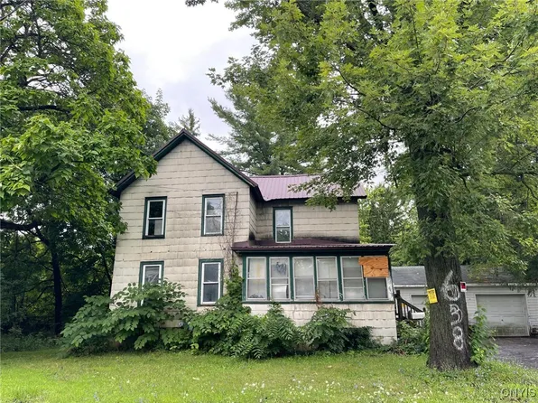 638 Fitch St, Oneida, NY 13421