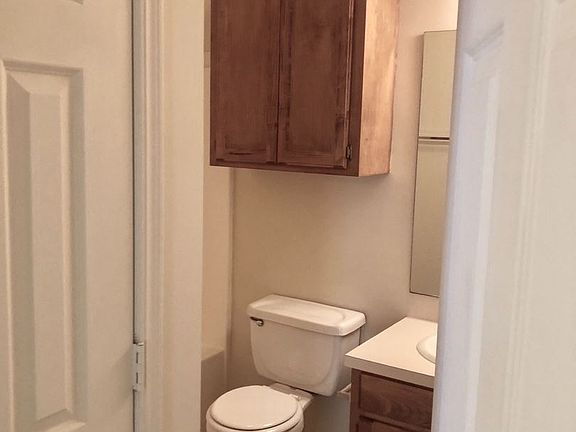 5th image of 159 Paula Dr #2