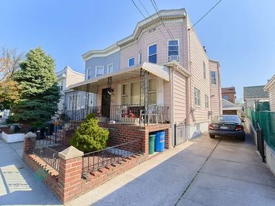 6667 75th St, Flushing, NY, 11379