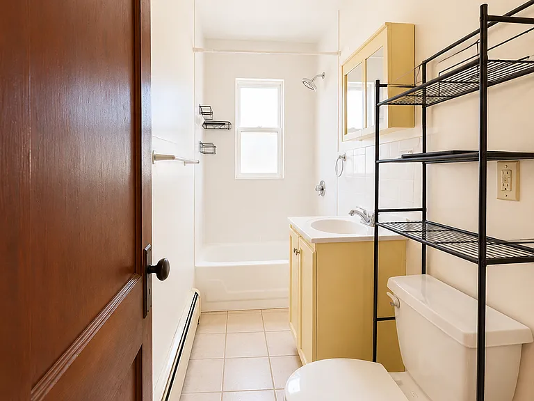 12 Brook Rd #2L — Photo 8