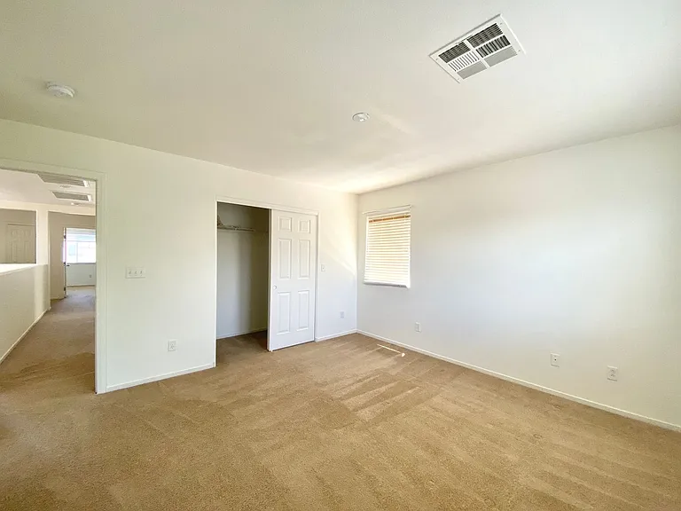 4033 Spring Line St — Photo 19