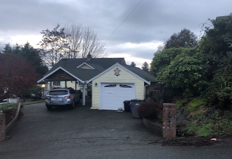 1st image of 2707 24th St