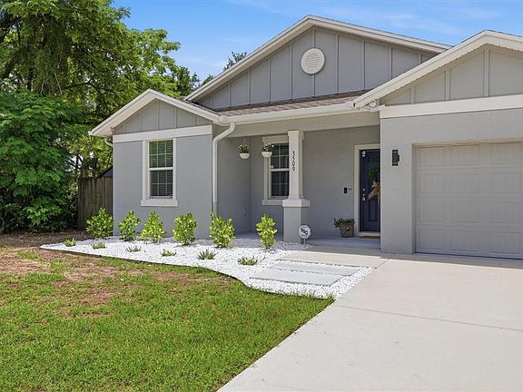 3rd image of 3509 E 10TH AVENUE