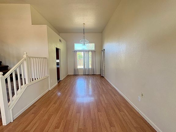 3rd image of 4003 Ews Woods Blvd