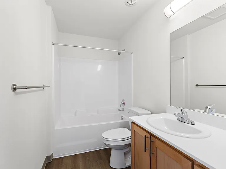 Norton Landing Apartments — Photo 45