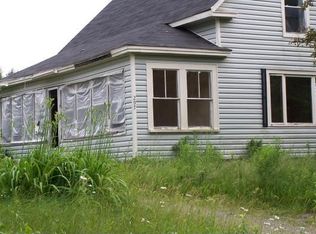 297 County Rd, Milford, ME 04461