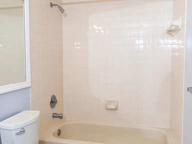 7406 74th Way — Photo 32