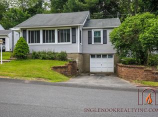 2400 Jaffrey St, Schenectady, NY 12309