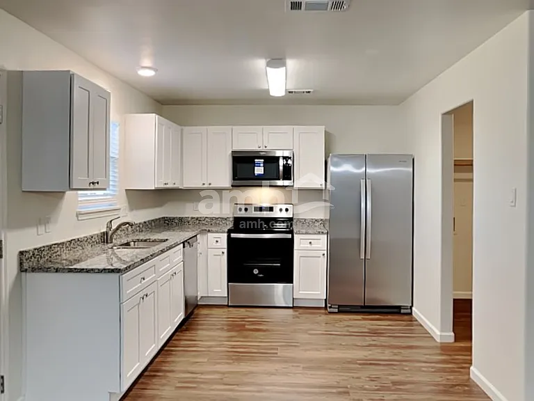 16778 Fallen Timbers Dr — Photo 3