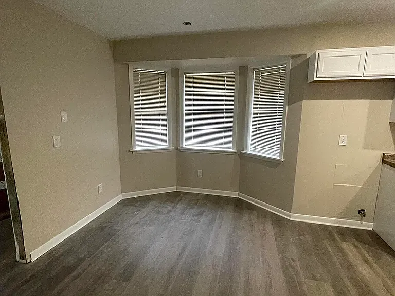 125 Wingfield Ct — Photo 5