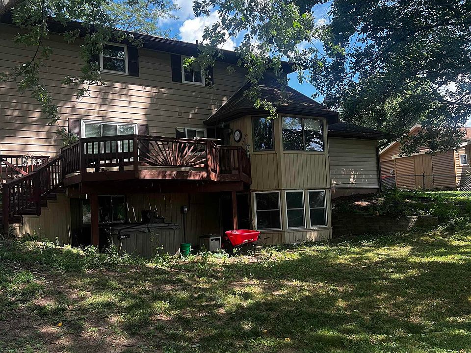 2nd image of 1821 Valle Vista Blvd