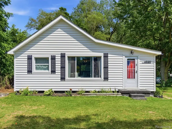 6520 N Hix Rd, Westland, MI 48185