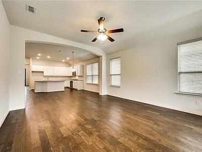 1012 Mist Flower Dr — Photo 4