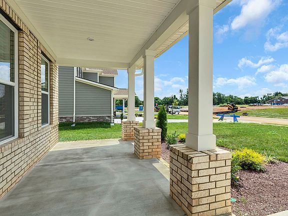 5th image of 1205 Cone Ln