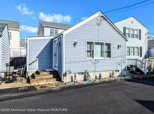 47 W Rutherford Ln, Lavallette, NJ 08735