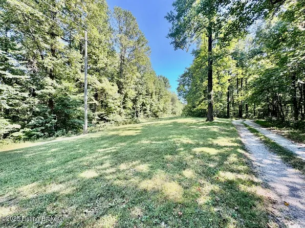 300 Preston Guinn Rd, Junction City, KY 40440