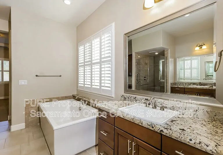 5281 Brentford Way — Photo 7