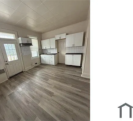 4 bed, $1,700 — Photo 3