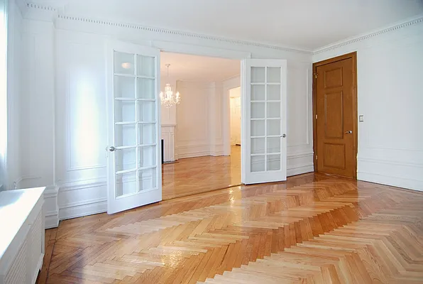 Rented by WAM Partners - William Moses Co. | media 63