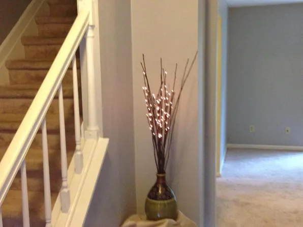 765 Crab Orchard Ct, Roswell, GA 30076