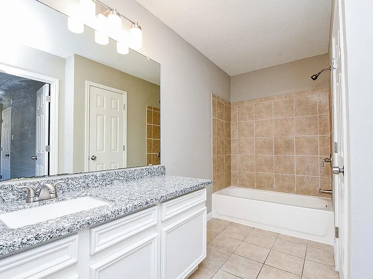 7818 Summer Place Dr — Photo 19