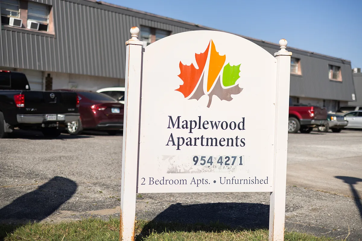 Building Photo - Pine Maple Apartments