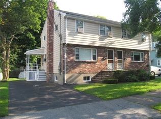 178 Broadway #1, Wakefield, MA 01880