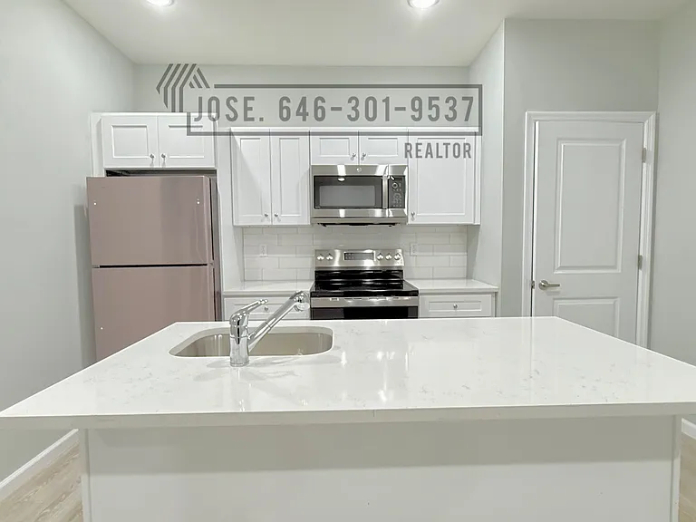 126 Governor St #112 — Photo 1