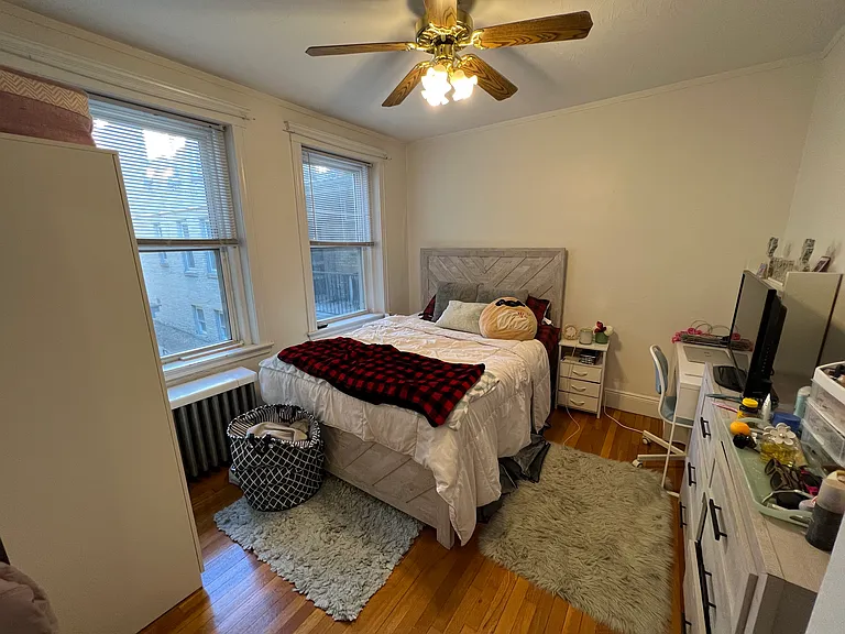 80 Sutherland Rd #4 — Photo 16