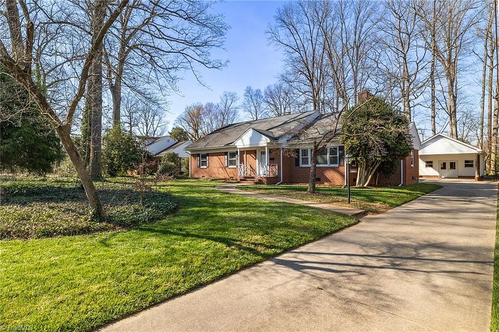 3808 Dogwood Dr, Greensboro, NC 27403 Zillow