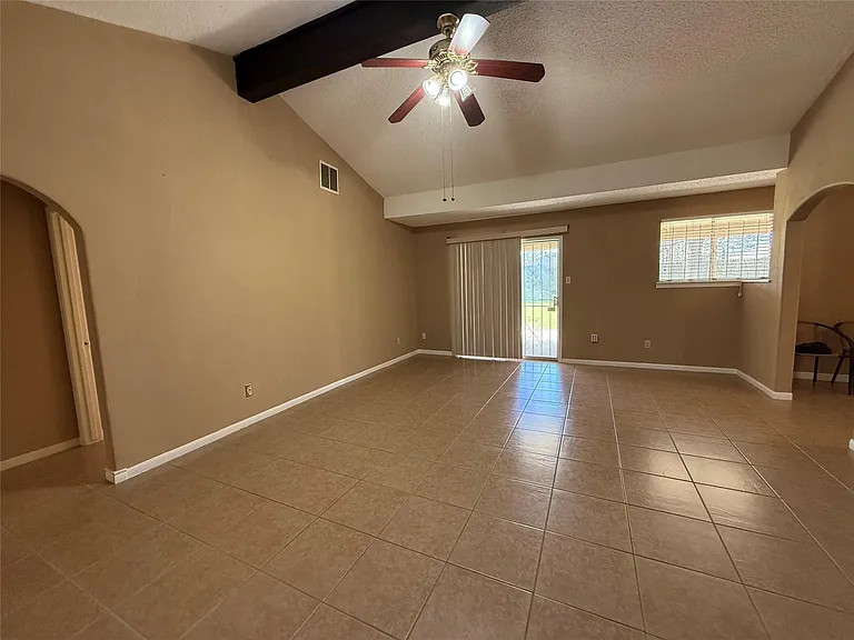 4114 Connorvale Rd — Photo 23