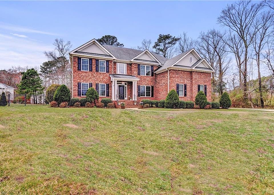 1st image of 6007 Gardenstone Cir