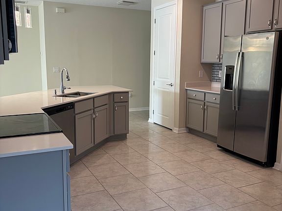 3rd image of 343 Estates Ct #A