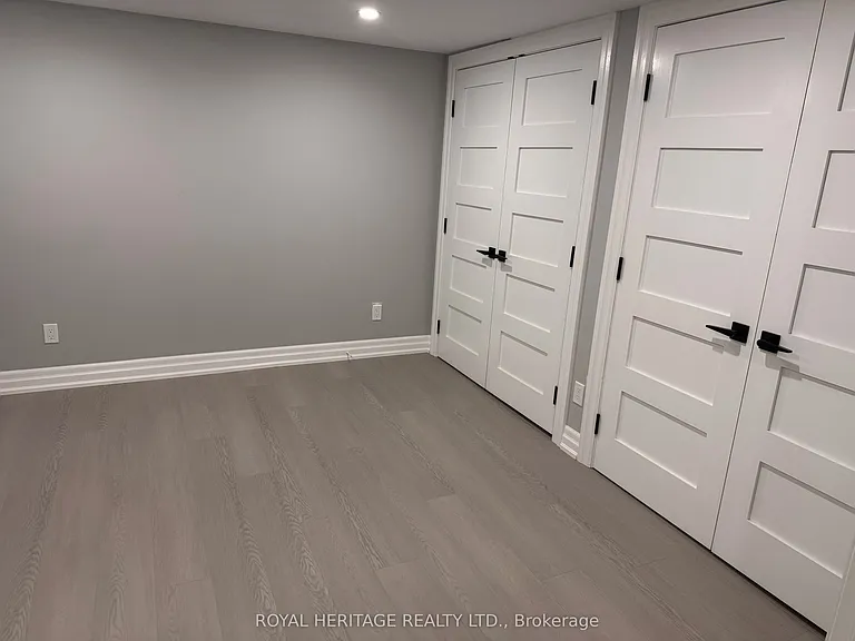 286 Lorindale Dr #B — Photo 13