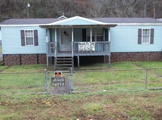 Greeting St, Amherstdale, WV 25607