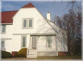 2nd image of 12300 Darien Cir