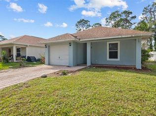 1295 10th Ct SW, Vero Beach, FL 32962