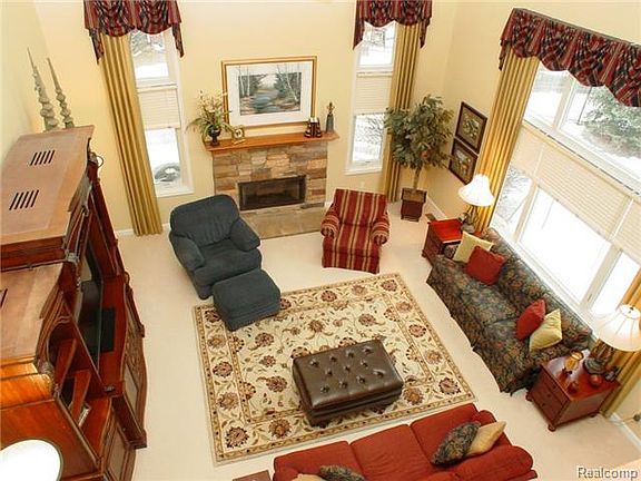 5th image of 11921 Chandler Dr