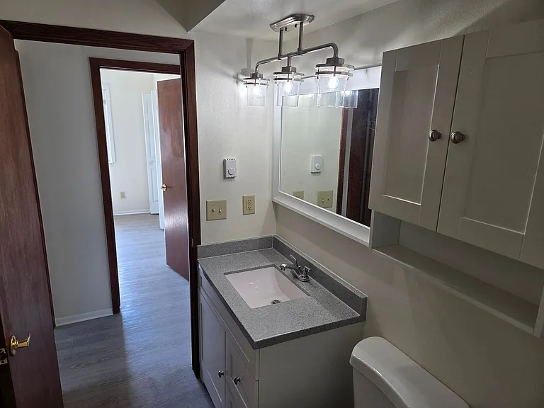 1393 Meadowcreek Dr — Photo 9