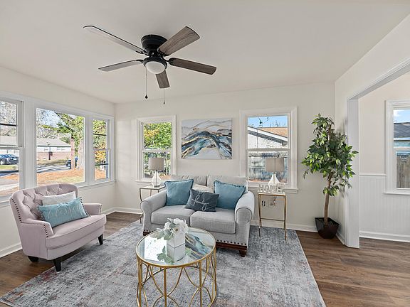 5th image of 2679 Orchid Ave
