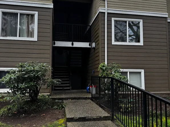 820 Cady Rd APT H102, Everett, WA 98203