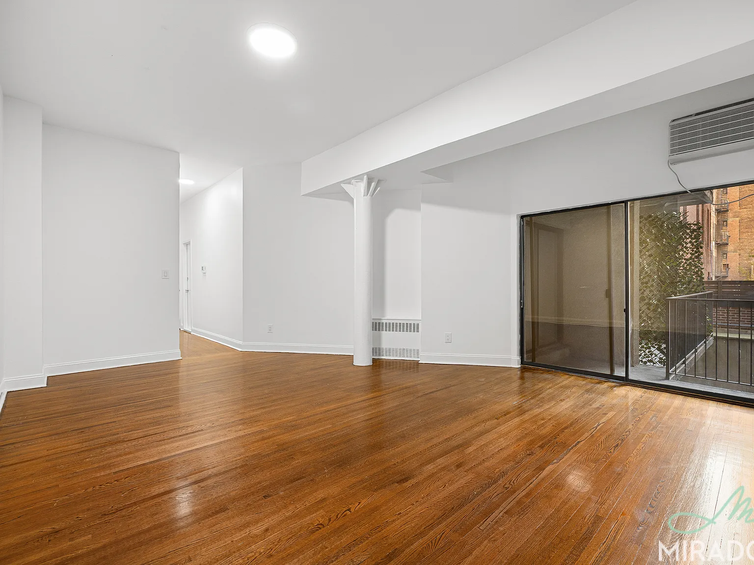 10 East 13th Street — Photo 2