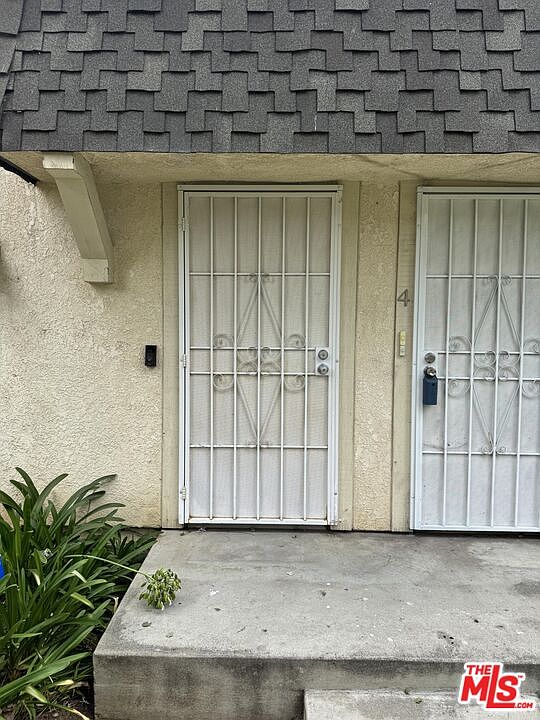 1st image of 6511 Wystone Ave Unit 3