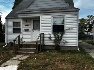 22173 Nevada Ave, Eastpointe, MI 48021