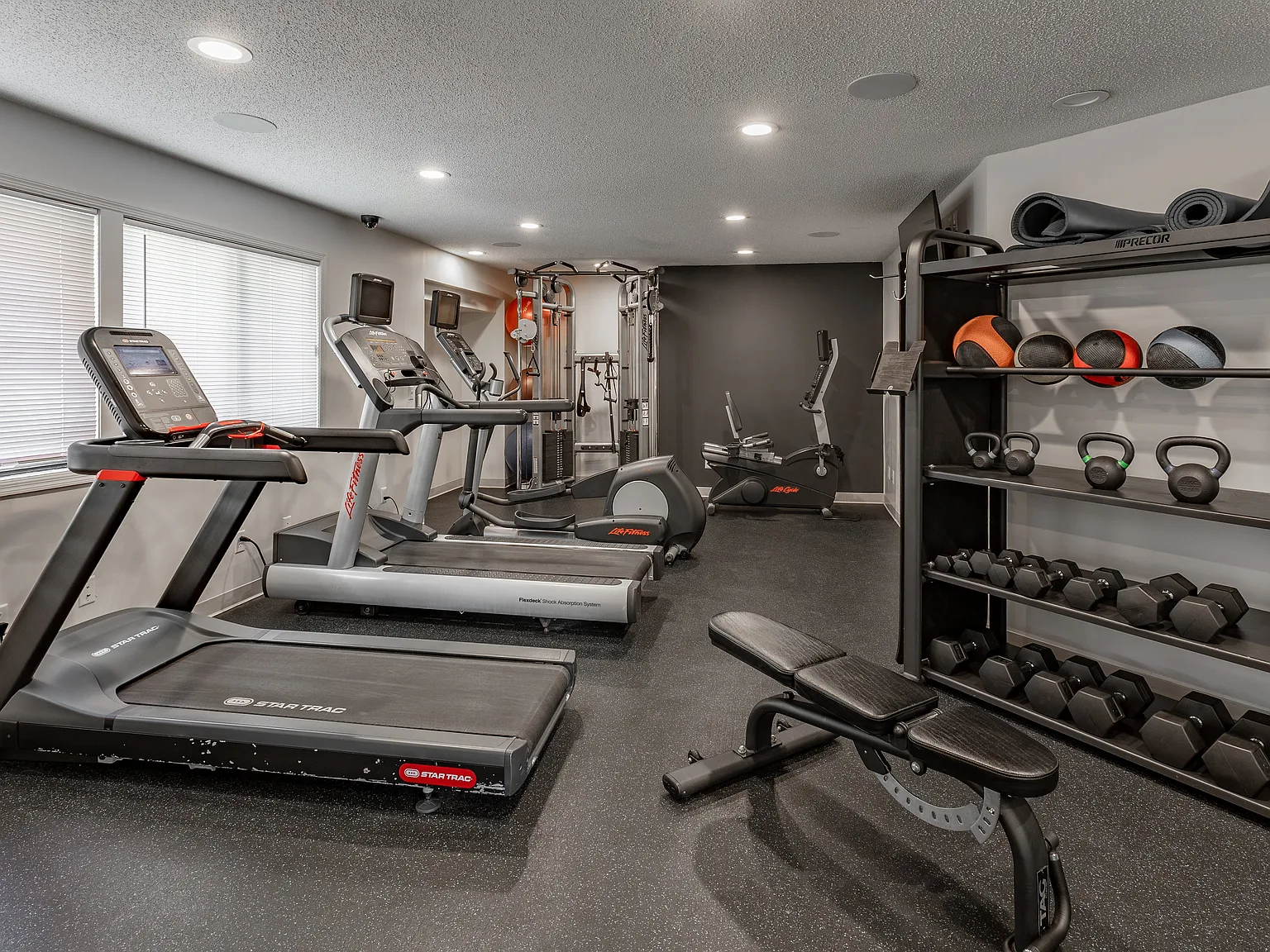 Olympic Ridge Apartments — Photo 4